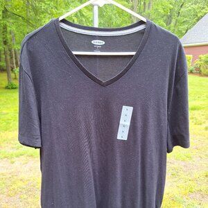 Men's Old Navy Soft-Washed V-Neck T-Shirt - NWT